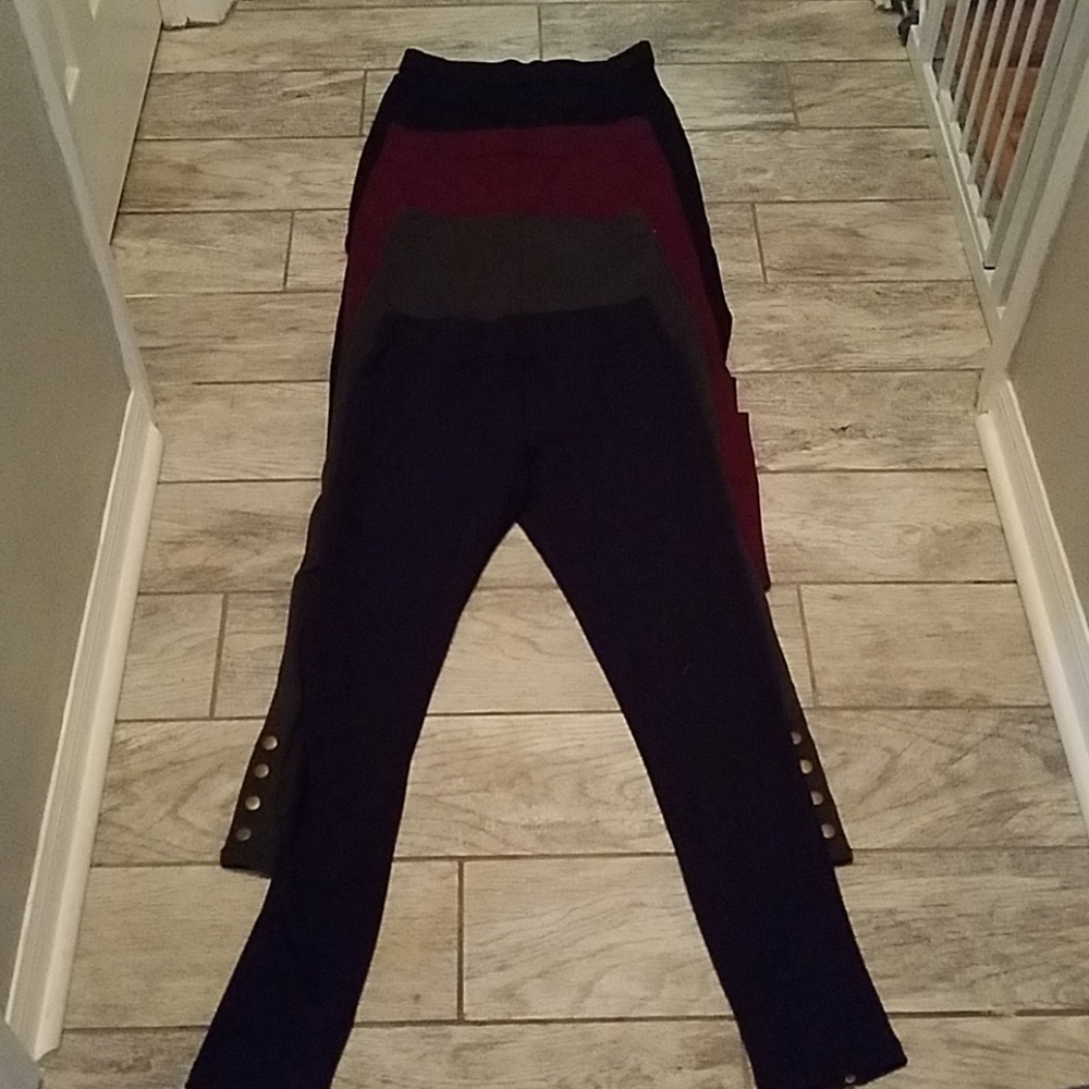 Set of 4 Forever 21 leggings
